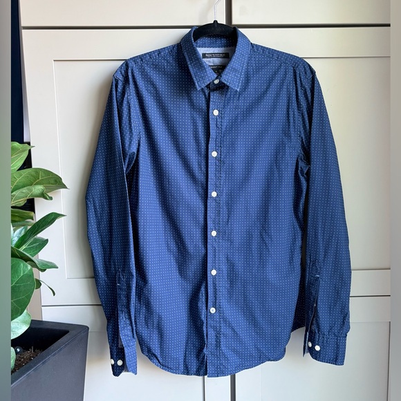 🏷️ Brand New Banana Republic Grant Slim Fit Shirt Custom 078 Navy Polka Dot | S - Picture 2 of 13